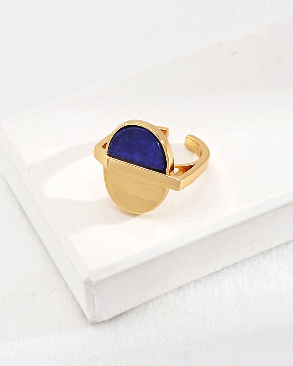 a 18K gold plated silver ring with lasurite