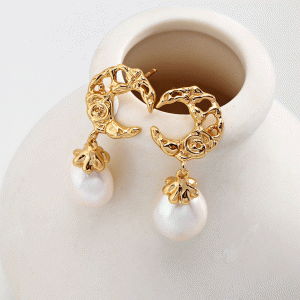 18K gold plated silver pearl moon earrings