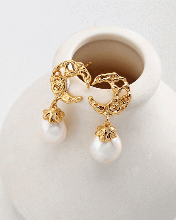 18K gold plated silver pearl moon earrings