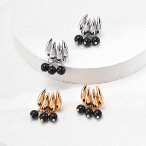 Vintage Style Black Onyx Tassel Earrings-Irregular---18k Gold-plated Silver