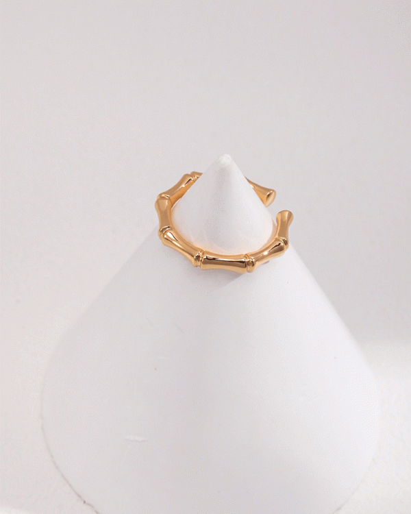 silver-plated 18k gold ring