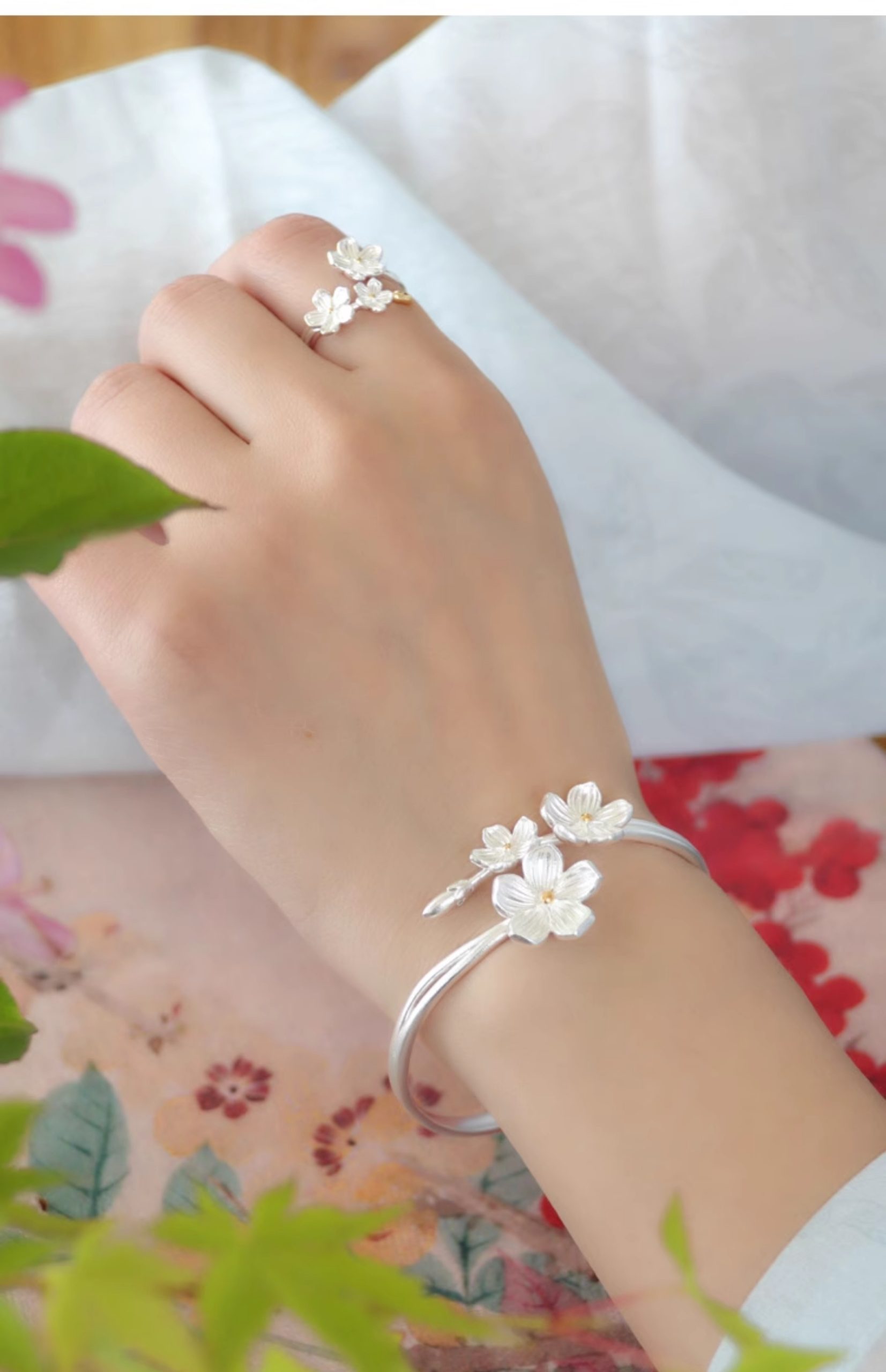 999 pure silver Chinese traditional flowers bracelet