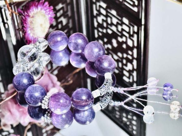 purple lithionite&white crystal bracelet handmade